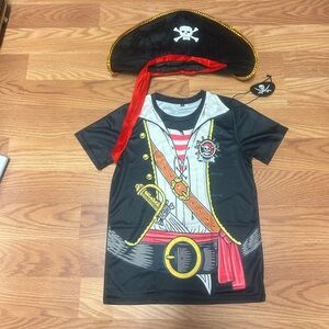 Kids / adults pirate costume. Size 14 160)